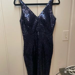 Beautiful Stretch Sequin dress in Navy Size 4